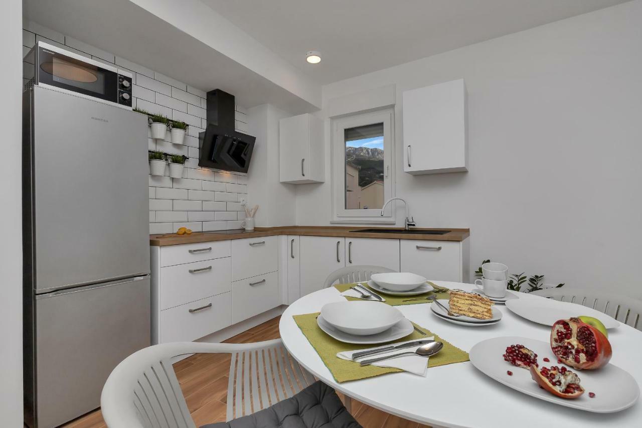 Emilia Lofts Aparthotel Tučepi Екстериор снимка