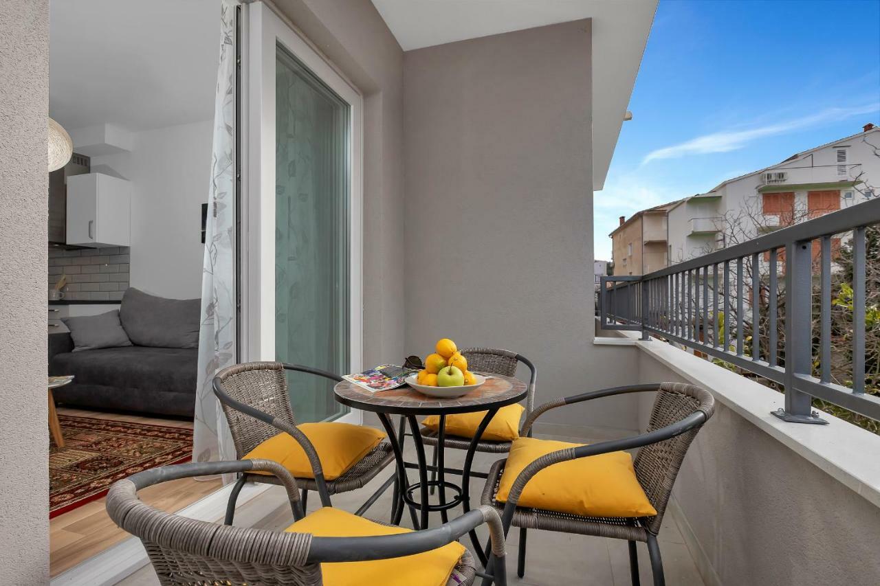 Emilia Lofts Aparthotel Tučepi Екстериор снимка
