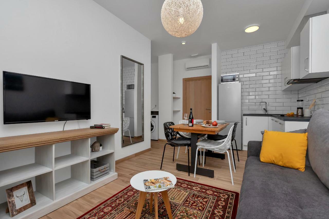 Emilia Lofts Aparthotel Tučepi Екстериор снимка